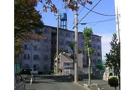 エミネンス二俣川2号棟の外観