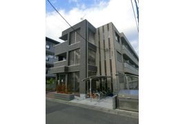 川崎市多摩区登戸のマンションの外観