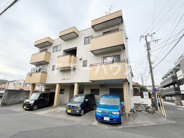 若潮ハイツの外観