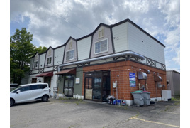 レンディングハウス215の外観