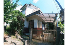 松田庶子貸家の外観