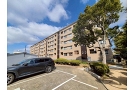 星陵台住宅一号棟の外観