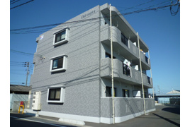 総社市門田のマンションの外観