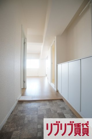 白樺フラッツの玄関