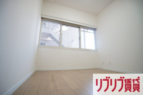 白樺フラッツの洋室