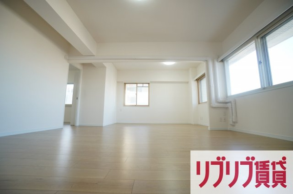 白樺フラッツの居間