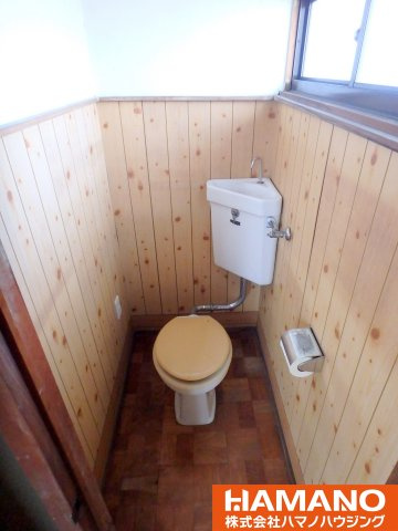 【折本戸建てのトイレ】