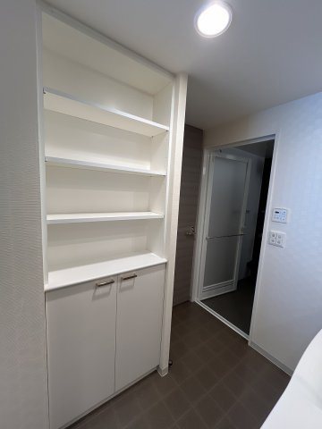 ローレルコート津新町の収納