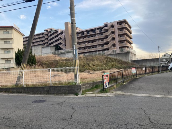 【奈良市富雄北3丁目土地の外観】