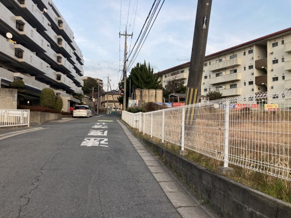 【奈良市富雄北3丁目土地の外観】