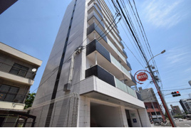 フローライト徳川の外観