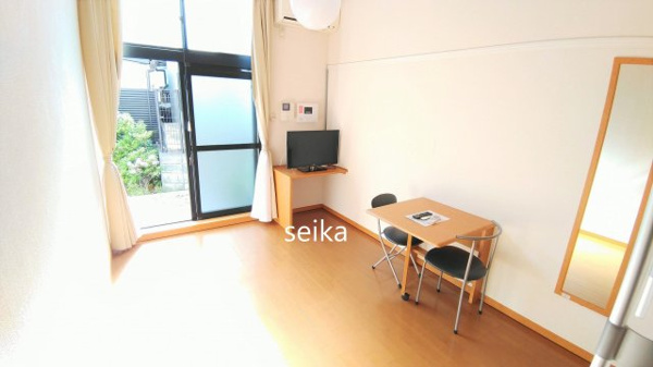 SATYの居間