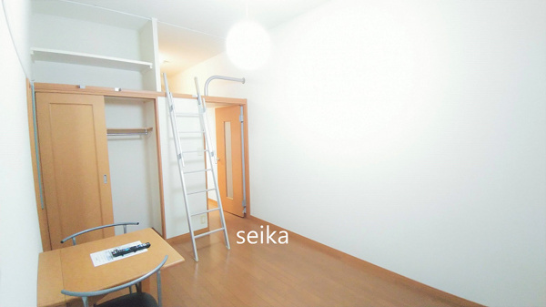 SATYの居間