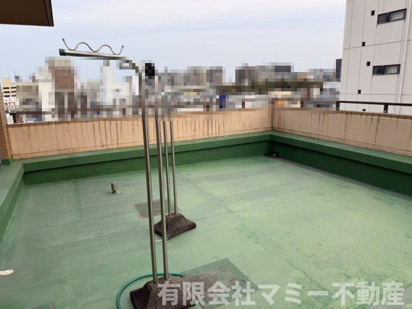 【西新地事務所Yのバルコニー】