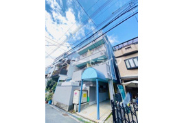 大阪市淀川区東三国のマンションの外観