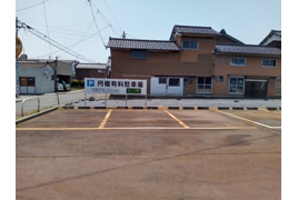  039-1 ガレージ福田の外観