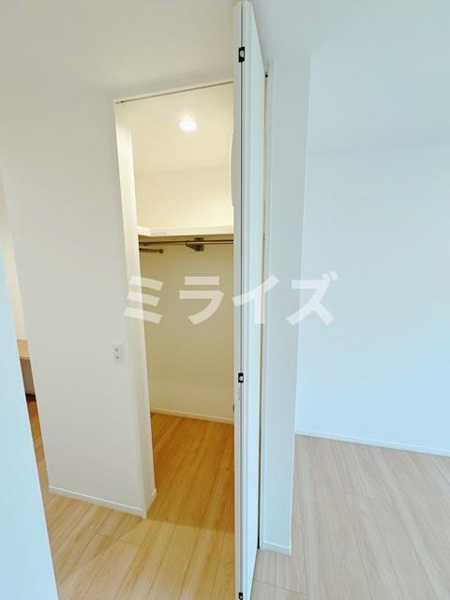 【ウエストフィールド13の収納】