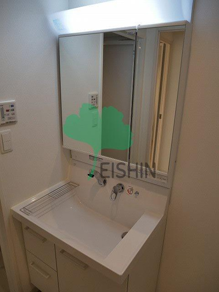 グランフォーレ箱崎アネックスの洗面所