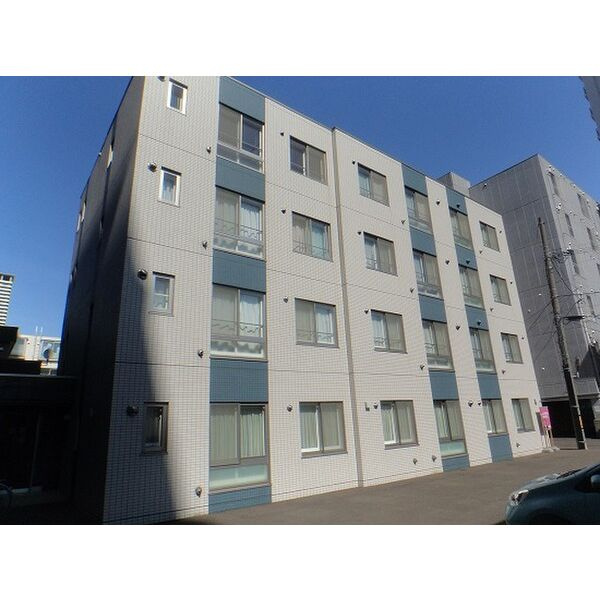 札幌市西区琴似二条のマンションの外観