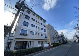 芦屋リバーウエストマンションの外観