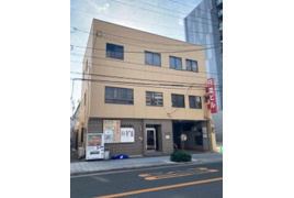 日進ビルの外観