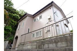 コーポ東逗の外観