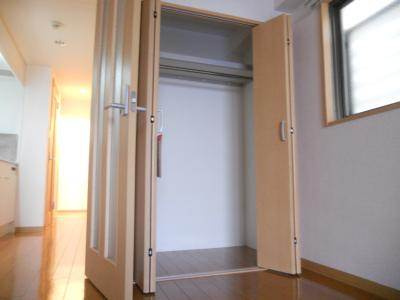 ビレイユ真英烏丸五条の収納