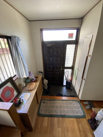 宝角アパートの玄関