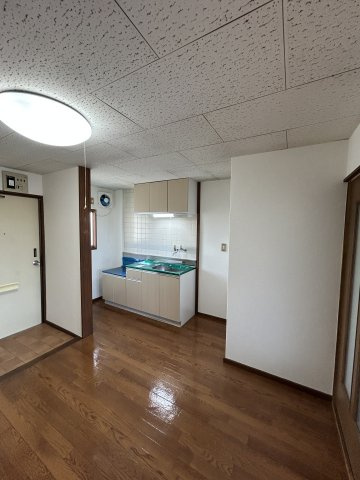 【シティーハイツEiのキッチン】