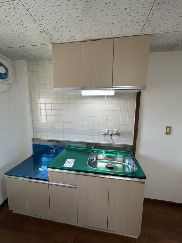 【シティーハイツEiのキッチン】