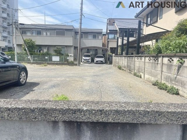 南側から撮影