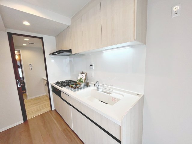 コンパクトなキッチンで掃除もラクラク