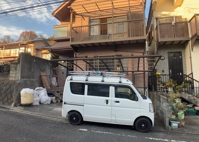 トイレは大きさや形、機能、抗菌性などが異なる多種多彩なタイプが各メーカーから出ています。それぞれに良さがあるため、事前にどういったタイプのトイレがいいのかをご家庭内で決めて、内見に行くといいでしょう。
