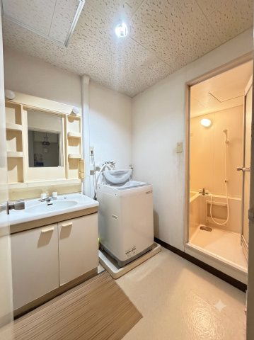 ※室内写真は、居住中の荷物等をAI画像処理により消去・修正してあります。現況を優先としますので、内覧時にご確認ください。