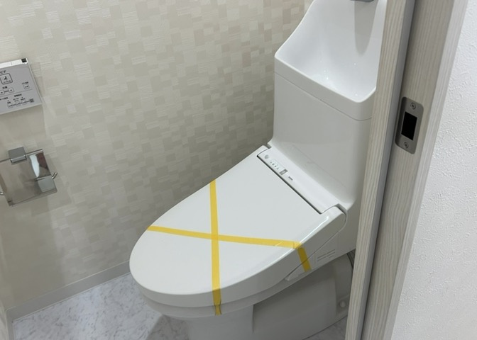トイレは大きさや形、機能、抗菌性などが異なる多種多彩なタイプが各メーカーから出ています。それぞれに良さがあるため、事前にどういったタイプのトイレがいいのかをご家庭内で決めて、内見に行くといいでしょう。