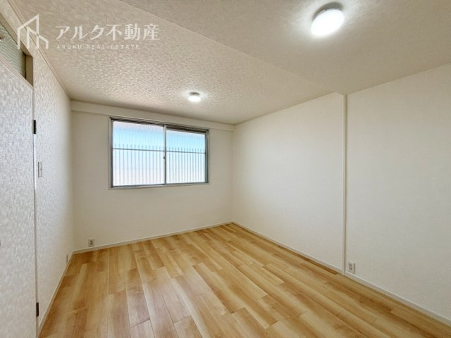 洋室約10.6帖