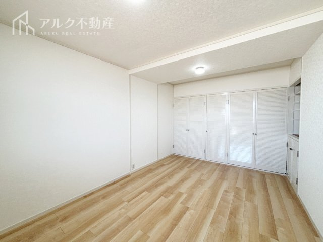 洋室約10.6帖