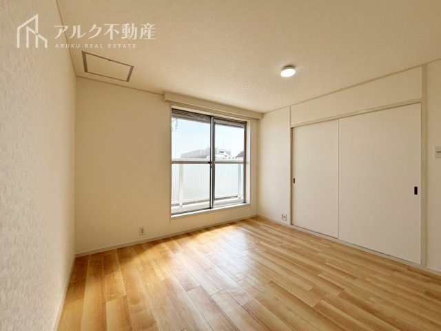 洋室役8.0帖