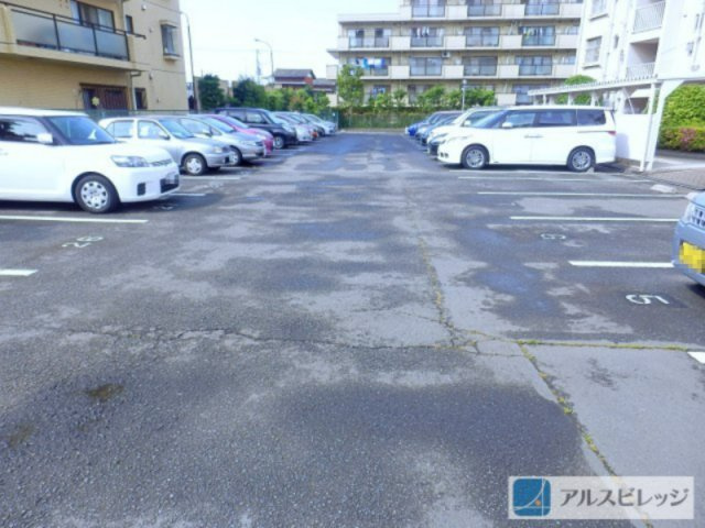 駐車スペースもあります