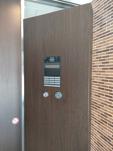 【オートロック】