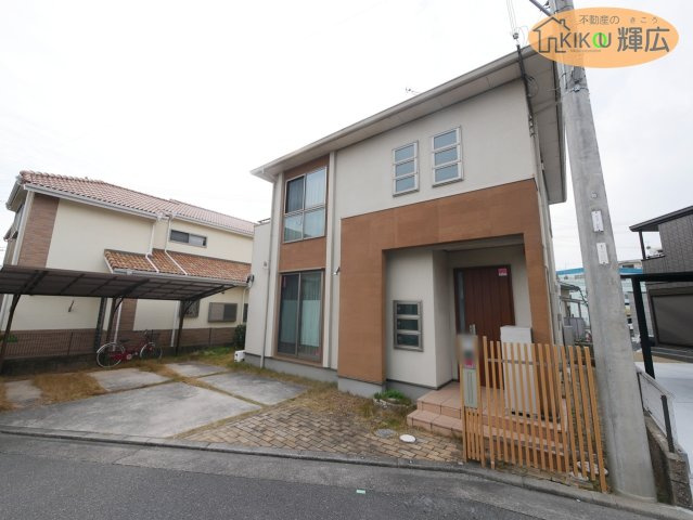 外観：328000568090