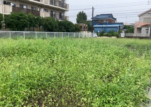 物件の詳細については、現地を見てわかること以外に、役所や法務局などで調べないとわからないことがあります。そのため、現地に行く場合は、もしこの物件を買ったらどのような生活ができるかをイメージしましょう。