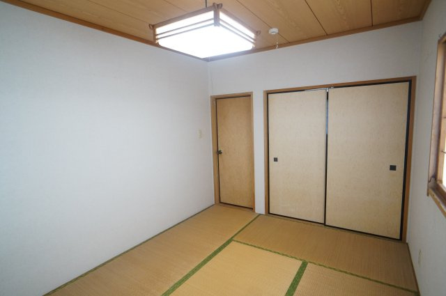 2階和室8帖