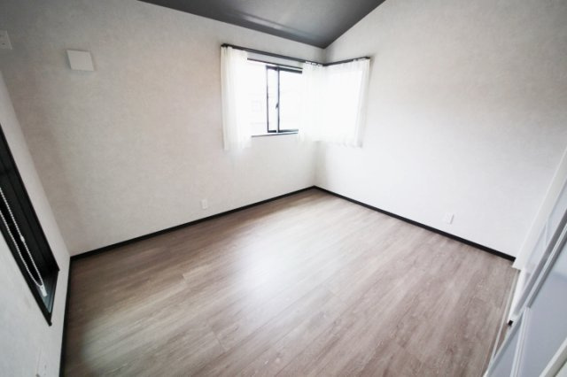 全居室2面採光でお部屋が明るいです