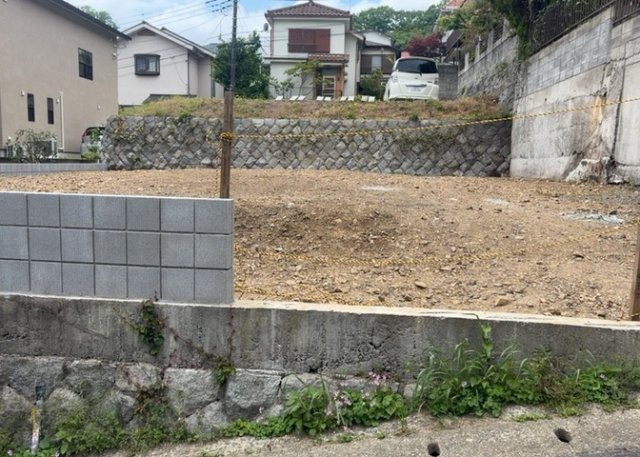 ハザードマップは自然災害による被害を予測し、その被害範囲を地図上で表したものです。近年特に災害が多くなっていますので、事前に調査すると安心できます。ハザードマップは国交省のホームページをご覧ください。