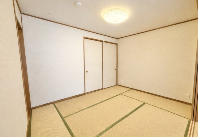 天井高2400？の和室（約6.0帖）