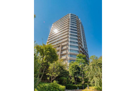 ザ・ライオンズ上野の森の外観