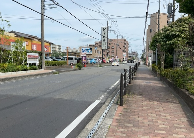 景色重視でお家選ぶをするとスーパーが遠い！学校が遠い！など生活をするうえで利便性で困ることもあります。まず一度現地を見学する際に、周辺の施設などがあるかを確認し、暮らし始めた後のことを想像しましょう。