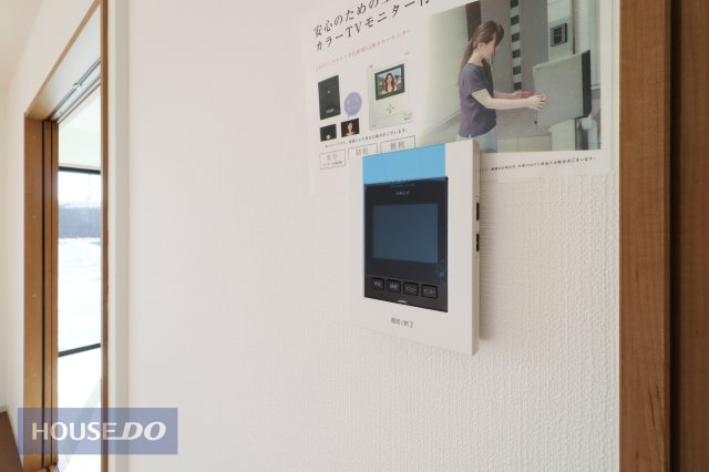 【TVインターホン】録画機能付きで、防犯上はもちろん、お届け物などの把握にも便利。