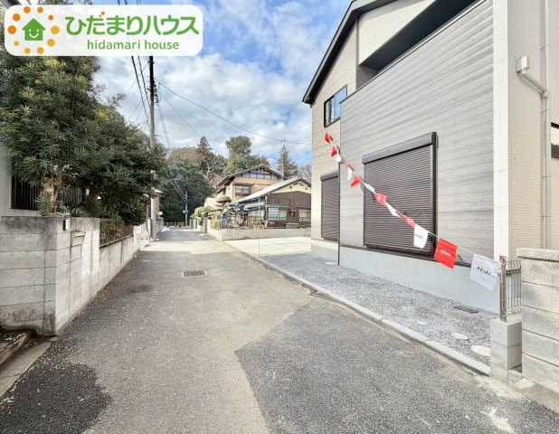 交通量の少ない前面道路は、小さなお子様のいるご家庭でも安心です！